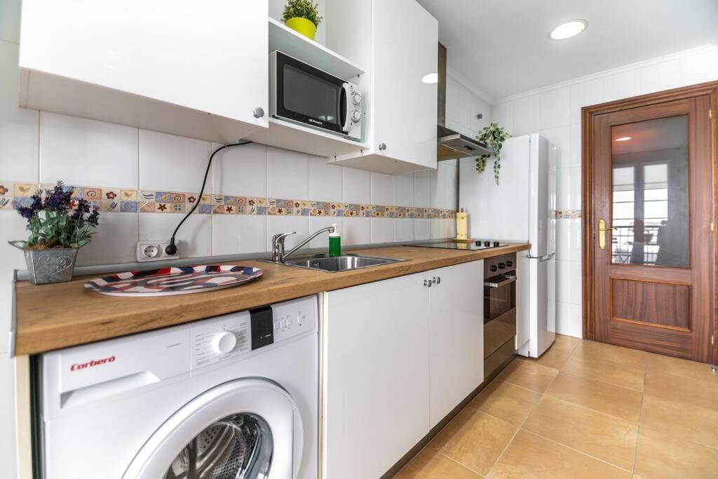 Piso De Diseno En El Casco Antiguo Διαμέρισμα Castro Urdiales Εξωτερικό φωτογραφία